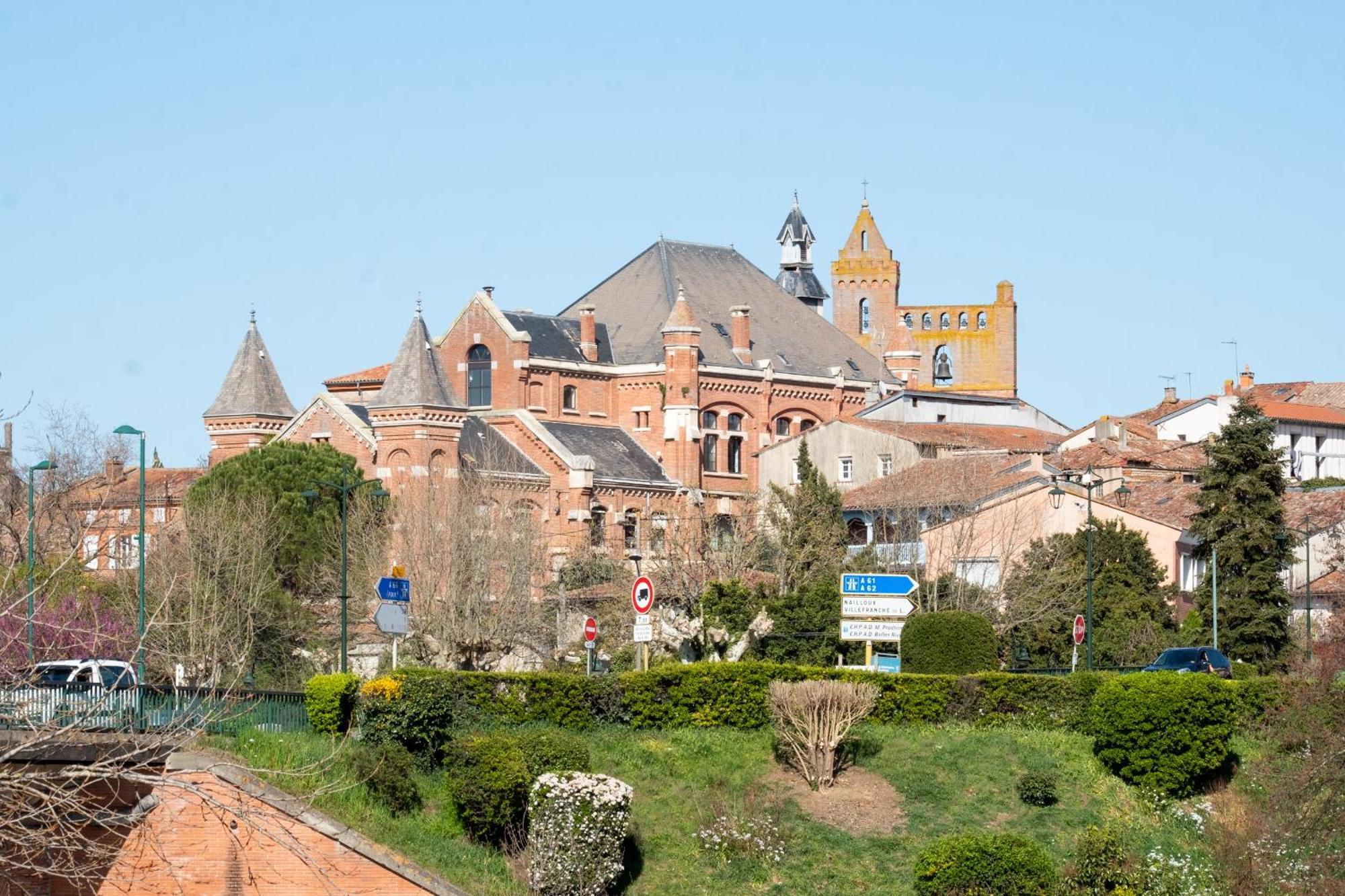 Auterive  Evasions-Echappee, Centre-Ville, Gare מראה חיצוני תמונה